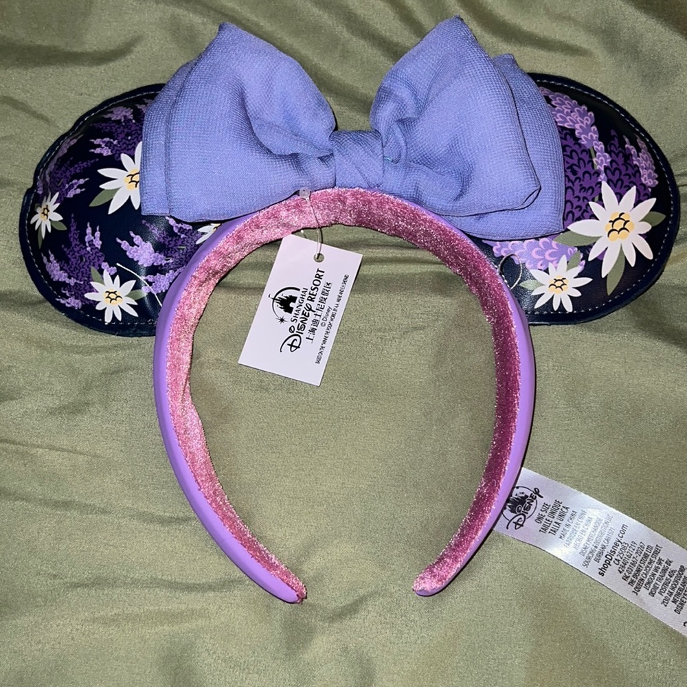 New Disney Ears Floral Daisy Violet Rare Disney Parks Ears